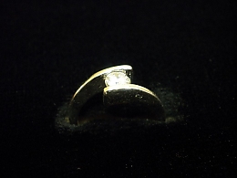 Златен дамски пръстен, 2.55гр. ,Ямбол