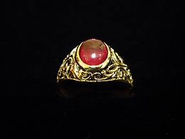 Златен дамски пръстен, 4.87гр. ,Сливен