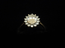Златен дамски пръстен, 2.78гр. ,Стара Загора