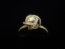 Златен дамски пръстен, 2.87гр. ,Ямбол