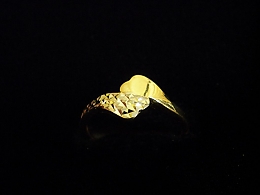 Златен дамски пръстен, 1.97гр. ,Айтос