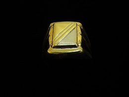 Златен мъжки пръстен, 4.39гр. ,Средец
