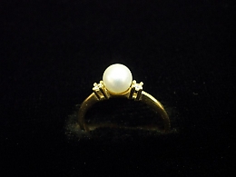 Златен дамски пръстен, 1.82гр. ,Ямбол