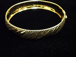 Златна твърда гривна, 8.3гр. ,Бургас