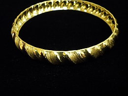 Златна твърда гривна, 7.67гр. ,Бургас