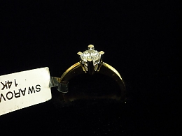 Златен дамски пръстен, 3.1гр. ,Ямбол