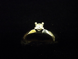 Златен дамски пръстен, 3.04гр. ,Бургас